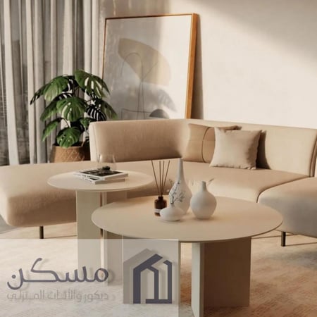 طقم طاولات خشب يتكون من طاولة وسطية وطاولة جانبية