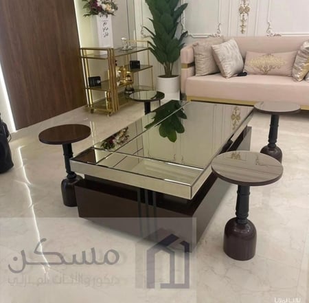 طقم طاولات بسطح مرايا مشطوفه وقواعد  يتكون من 5 قطع