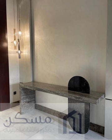 طاولة كونسول مصنوعه من بديل الرخام