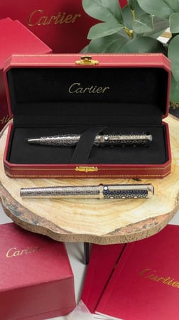 قلم حبر جاف من ماركة كارتير(Cartier)