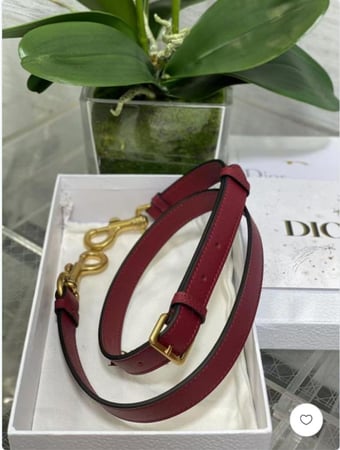 تشكيلة مختارة من حقائب اليد النسائية حجم (ميني)من ماركة ديور(Dior  ) طراز(Saddle Bag)