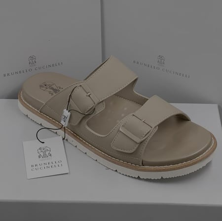 سليبر ايطالي فاخر من ماركة برونيلو كوتشينيلي((Brunello Cucinelli)