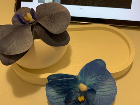 أطقم ضيافة  بيج مع اكريلك