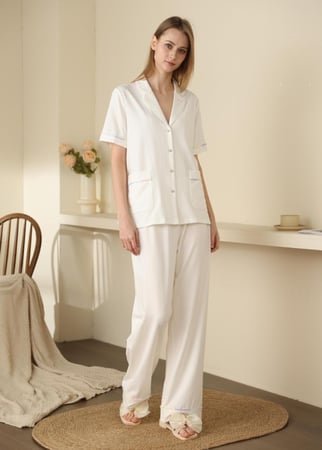 بيجاما القطن الأنثوية بتصميم راقي وأنيق