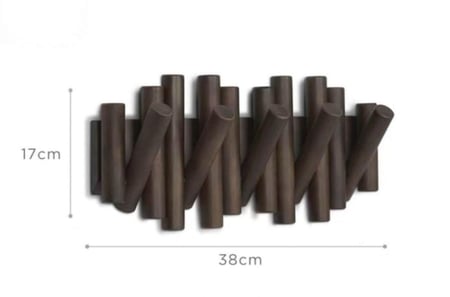 علاقة ملابس خشب من متجر فى المنزل - At Your Home