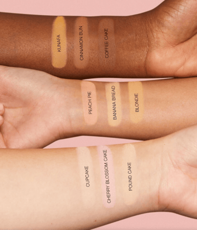 هدى بيوتي بودرة مضغوطة ايزي بيك للتثبيت والتفتيح - شري بلو سوم كيك