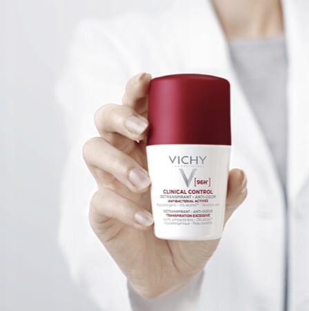 فيتشي مزيل العرق كلينيكال كنترول 96 ساعة للنساء - 50مل