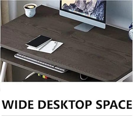 طاولة كمبيوتر منزلية