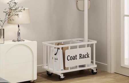 علاقة معاطف