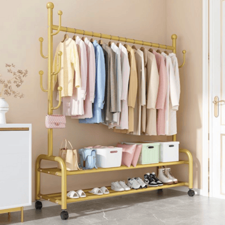 شماعة الملابس