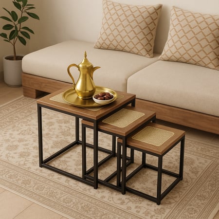 طقم طاولات مربعة