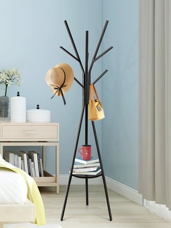 شماعة ملابس بتصميم معاصر حديث مع عدة خطافات