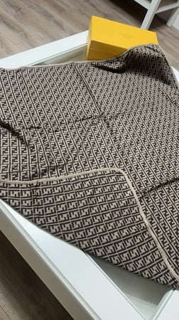 لحاف فندي بلانكيت