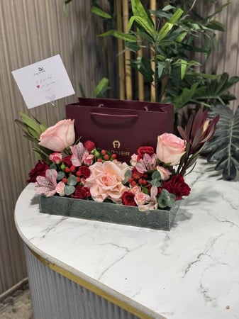 تنسيق الهدية على اكريليك