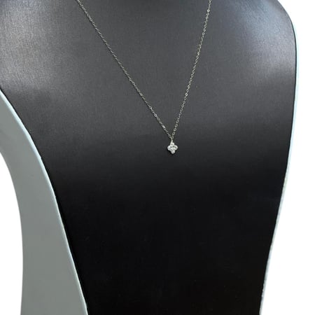 عقد ذهب مميز عيار 18 - هدايا رويال