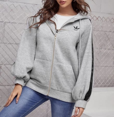 سويت رمادي بسحاب امامي