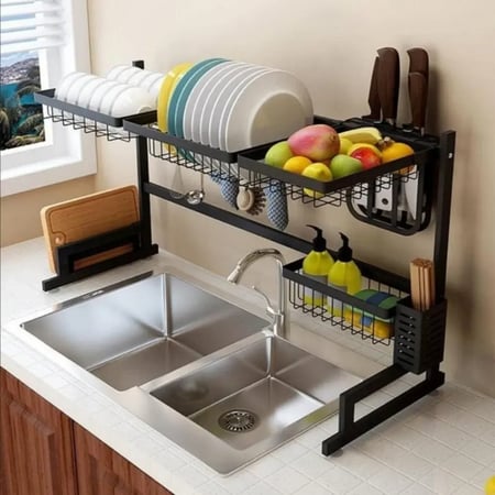 رف تجفيف الصحون فوق مغسلة المطبخ