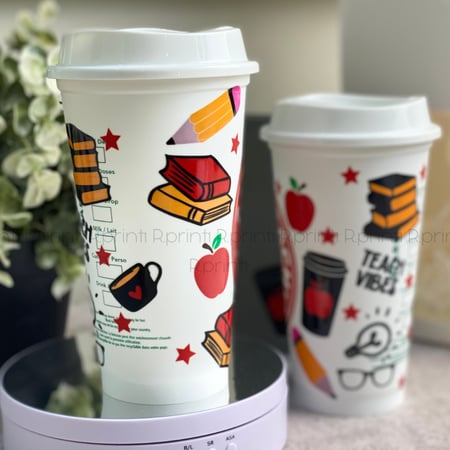 يوم المعلم-كوب ستاربكس