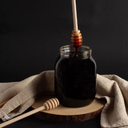 1000 جرام قطراتُ الطلح