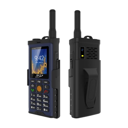 جوال اس كيو 7700 | 4 شرائح اتصال | راديو | بور بانك 4400 مللي أمبير | شاشة 2.4 إنش | قوة تحمل الصدمات