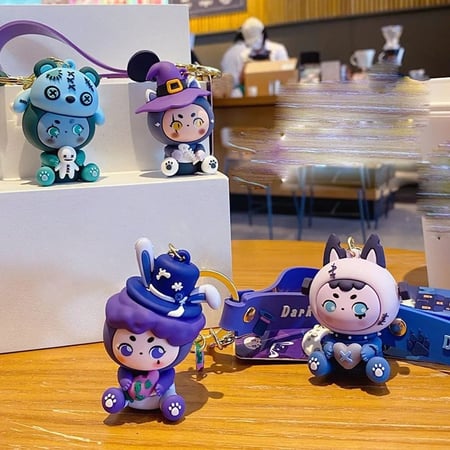 سلسلة مفاتيح دمى الغابة المسحورة أشكال منوعة مع حلقة مفاتيح متحركة , هدية لطيفة .