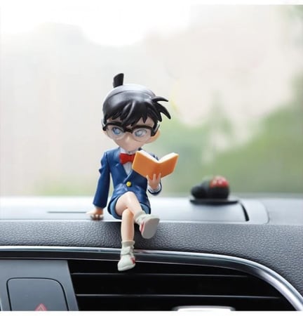 مجسم شخصيات الانمي شخصية كونان المحببة لعشاق تزيين التابلو بتصميم  جميل و لطيف , للسيارة و الكمبيوتر  و المكتب