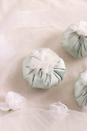 10 حبات توزيعات بقش مسك عبدالصمد القرشي الأصلي