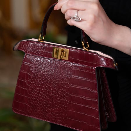 بيكابو | عنابي