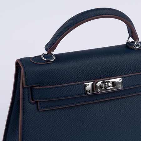 ميني كيلي | أزرق