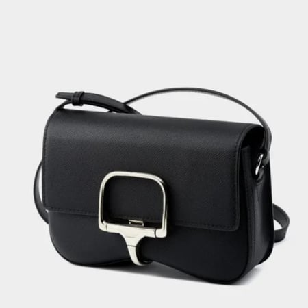 ديلا كافاليرا | أسود