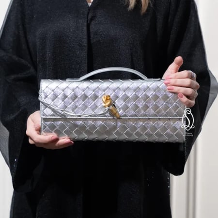 لونق كلاتش انديامو | فضي