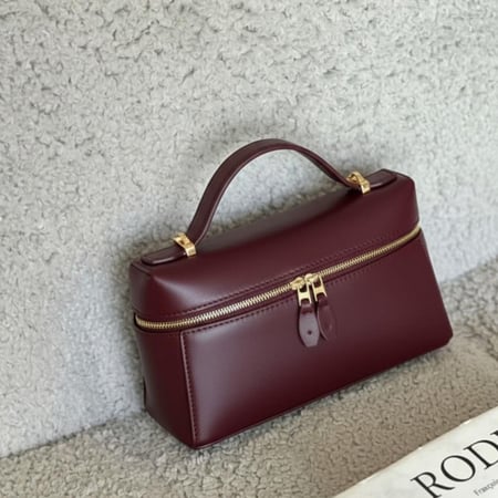 لورو باق | عنابي