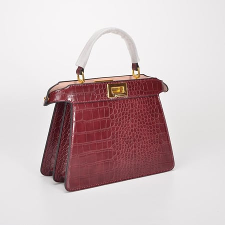 بيكابو | عنابي