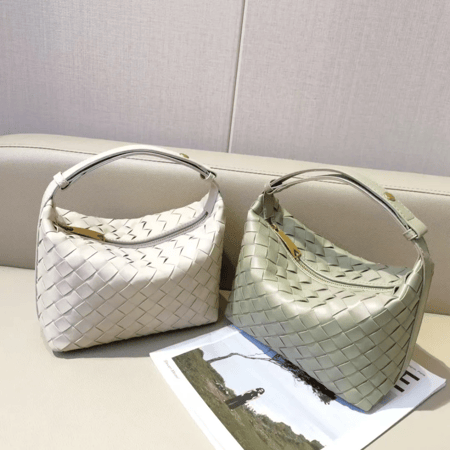 بوتيغا واليس | أخضر