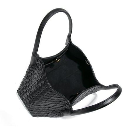 بوتيغا بيناكوتيكا | عنابي