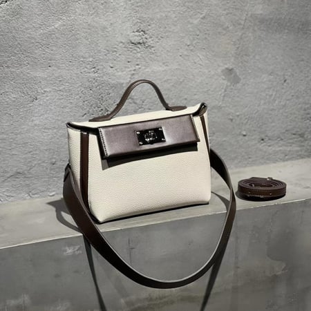 توينتي فور | بني