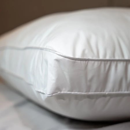 مخدات مايكروفايبر