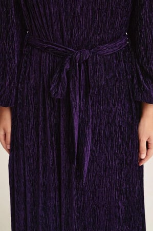 فستان مخمل برباط