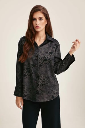 قميص مورد فضفاض