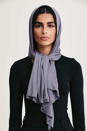 حجاب شال بخامة مطاطية