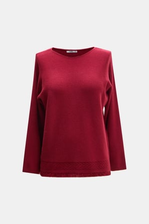 بلوزة واسعة بحواف هدب