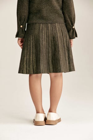 تنورة لامعة بخصر مطاطي