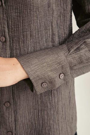 قميص سادة فضفاض