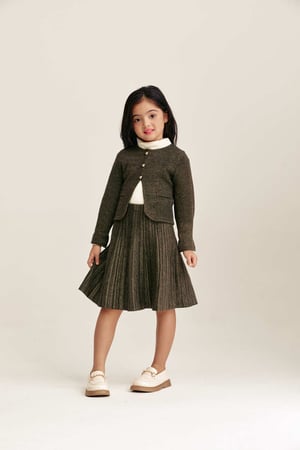 جاكيت لامع بأزرار