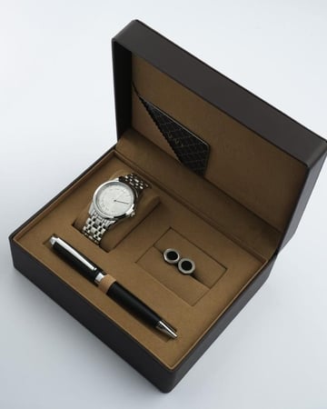 هدية رجالية الفي اند كو كلاسيك