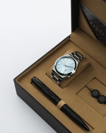 هدايا رجالية الفي اند كو من قلم وكبك وساعة لكل المناسبات