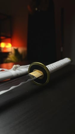 سيوف زورو النادرة