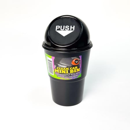 سلة مهملات صغيرة توضع مكان الأكواب