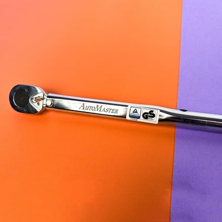 تورك رنش (نص إنش) [42-210] نيوتن متر