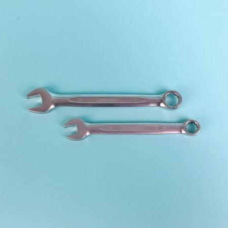 عُدة تغيير زيت الفرامل